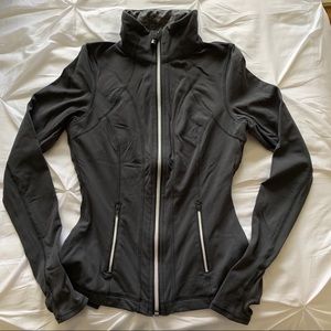 Lululemon Yogi Dance Jacket Size 4 Dark Grey NWOT